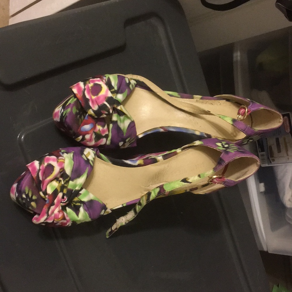 Platform shoes